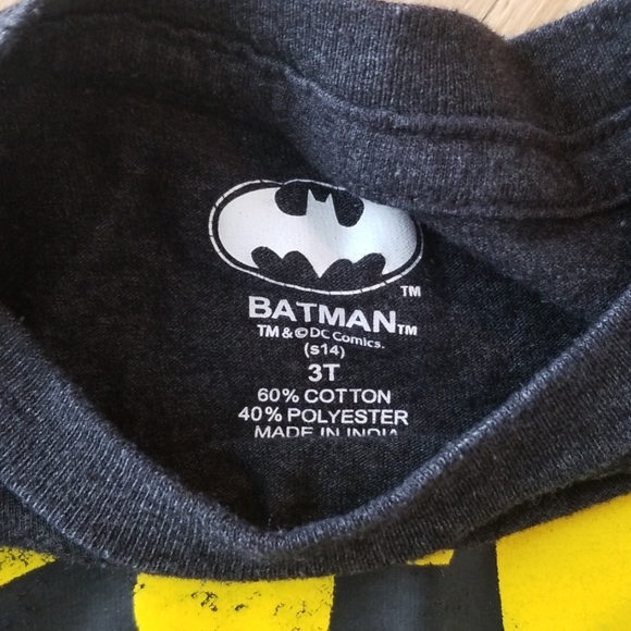 3T Batman Tshirt - Picture 2 of 2